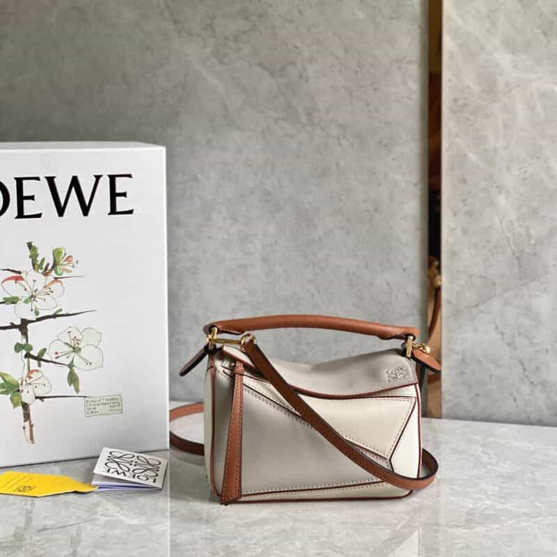 LOEWE罗意威 Mini Puzzle bag几何包 0338拼色18CM