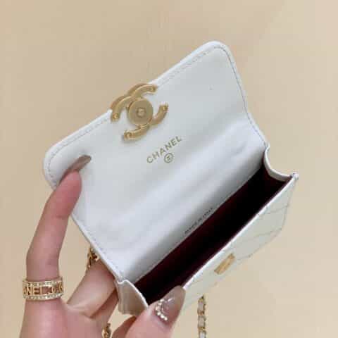 Chanel 2021早秋高级手工坊双金珠系列小方包 AP2290白色