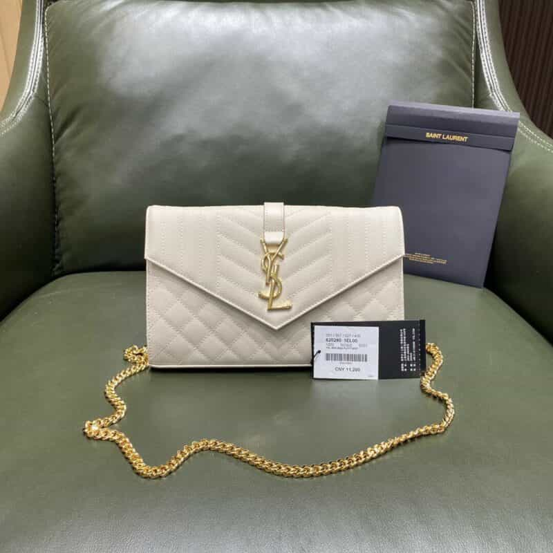 Saint laurent Ysl MONOGRAM鱼子酱V型菱格绗缝纹路信封包 620280白色