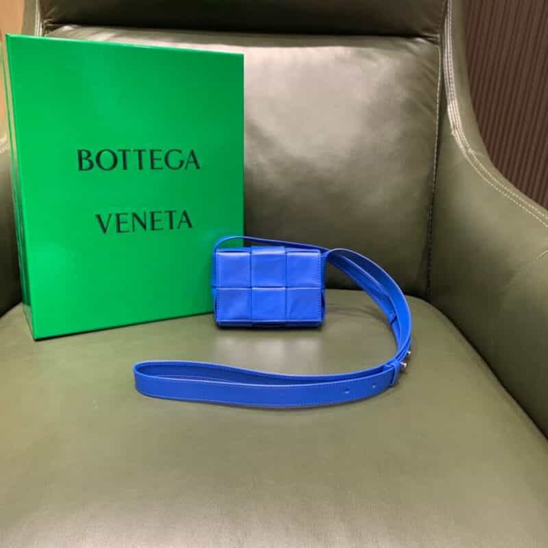 Bottega Veneta葆蝶家 Cassette编织三格Mini包 667048钴蓝色
