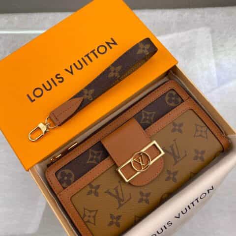 Louis Vuitton LV ZIPPY DAUPHINE M69162