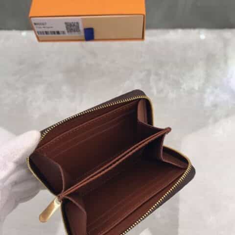 Louis Vuitton LV Zippy拉链零钱包 M60067