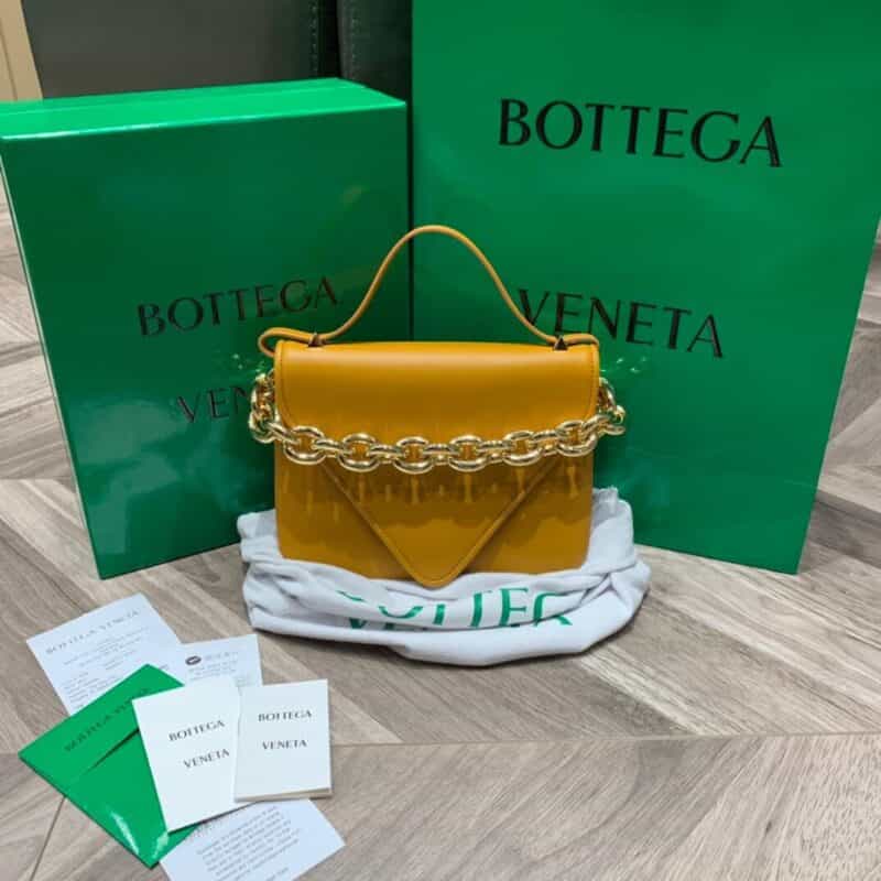 Bottega Veneta Mount Bag 667399平纹金棕色