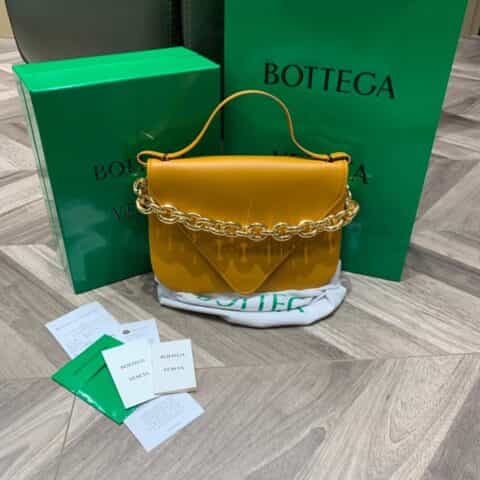 Bottega Veneta Mount Bag 667398平纹金棕色
