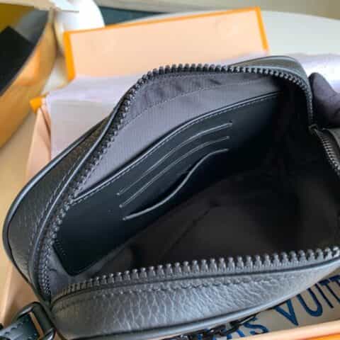 Louis Vuitton LV Virgil Abhol 链条手拿包 M55703