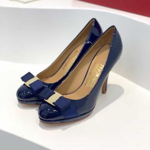 SF salvatore Ferraga*o  菲拉*慕防水台高跟鞋