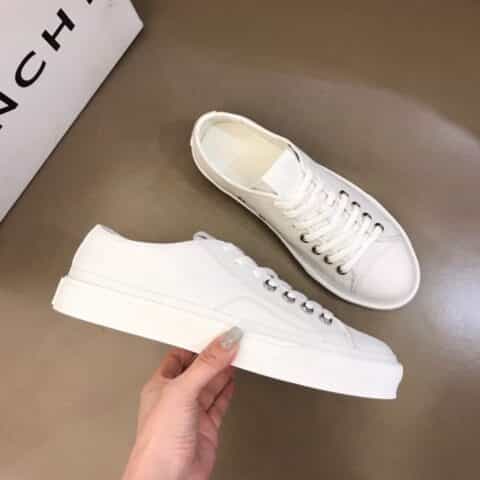 GIVENCHY纪梵希    新品板鞋 情侣帆布CITY运动鞋