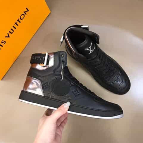 LV/路易威登   粒面小牛皮男士RIVOLI高帮运动靴