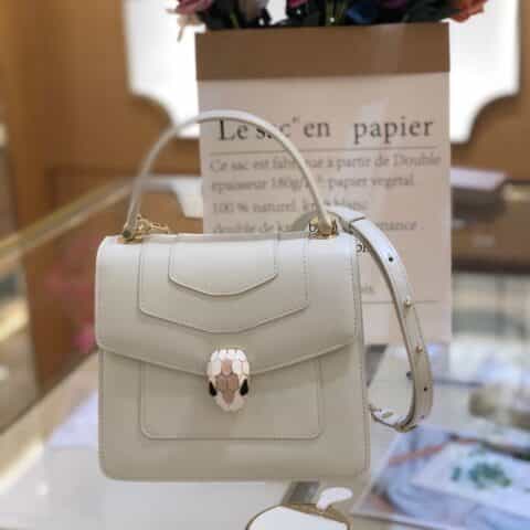 芯片款BVLGARI宝格丽玛瑙白小牛皮手提单肩斜挎蛇头包38329