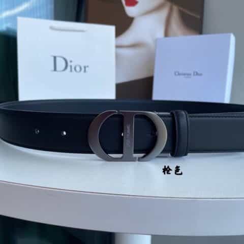 DIOR迪奥   进口头层牛皮磨砂质感金属扣男士腰间实用与点缀腰带
