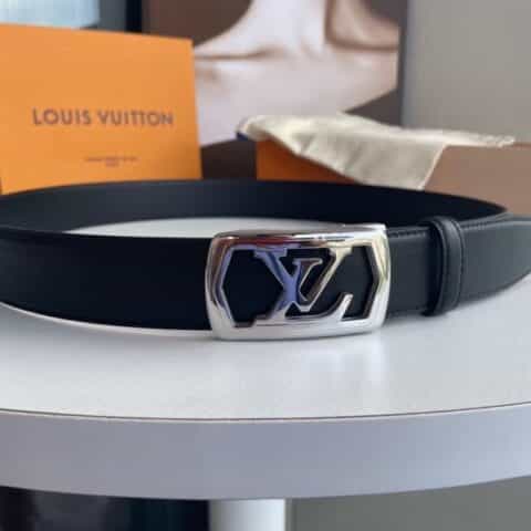 LV/路易威登   精致自动金属扣，双面进口牛皮3.5cm腰带