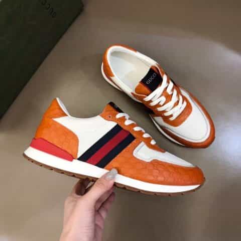 Gucci古驰   进口压纹小牛皮G家男士GG运动鞋