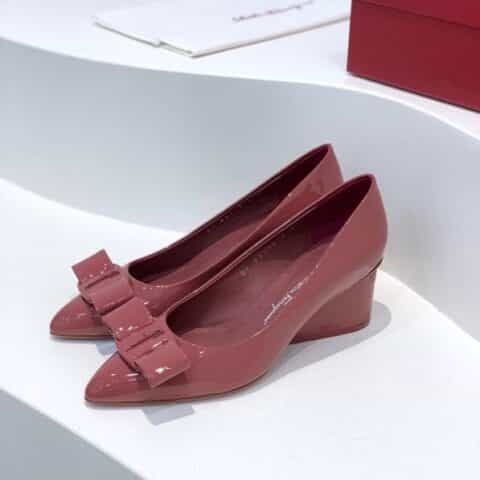 SF salvatore Ferraga*o  菲拉*慕最新糖果色走秀款尖头浅口Viva芭蕾舞鞋