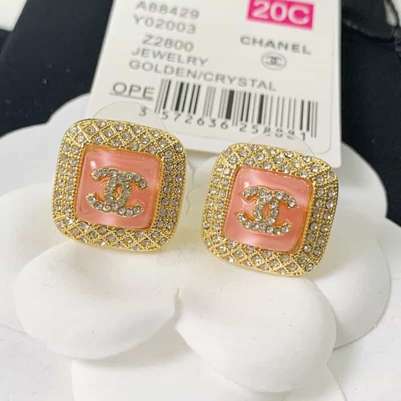 新款 CHANEL香奈儿双c粉蛋白石耳钉耳环
