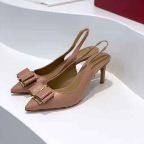 SF salvatore Ferraga*o  菲拉*慕最新款尖头叠层蝴蝶结中跟细跟后空凉鞋