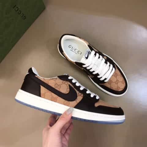 Nike & Gu～r  小牛皮拼牛仔帆布制成联名系带低帮休闲运动鞋