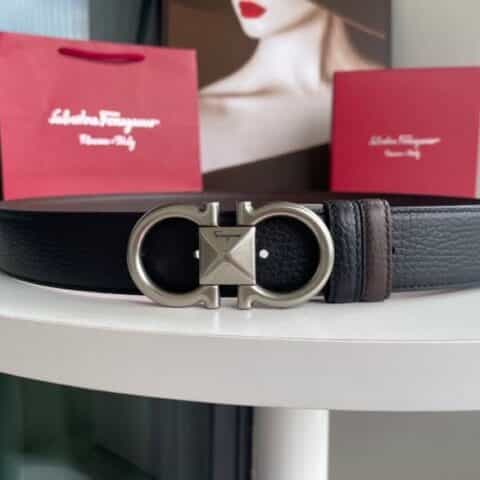 Salvatore Ferragamo菲拉格慕  双面用头层牛皮荔枝纹理3.5cm腰带