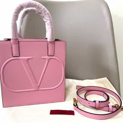 Valentino华伦天奴抛光小牛皮Garavani “VLogo”托特包1053