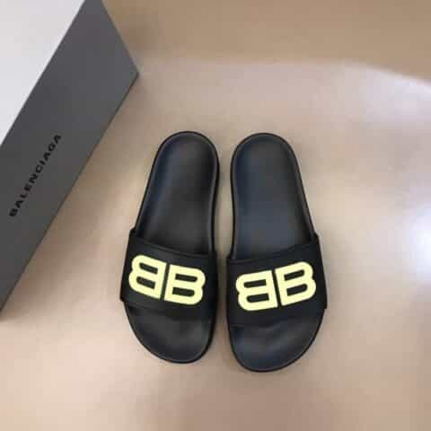 Balenciag* 巴黎.世家  夏季经典款情侣拖鞋