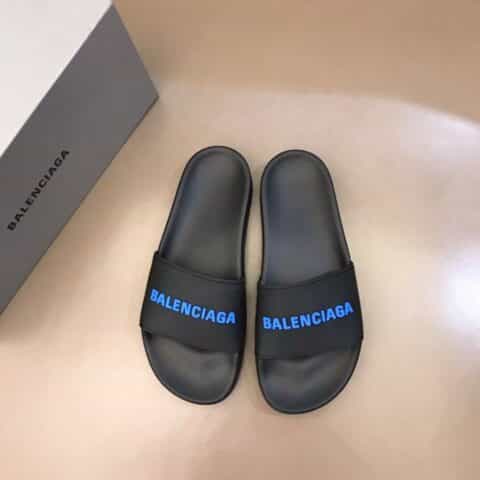 Balenciag* 巴黎.世家  夏季经典款情侣拖鞋