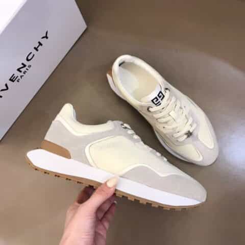 Givenchy纪梵希   2021秋冬新品男士低帮慢跑运动鞋