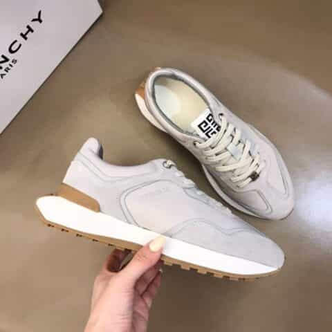 Givenchy纪梵希   2021秋冬新品男士低帮慢跑运动鞋