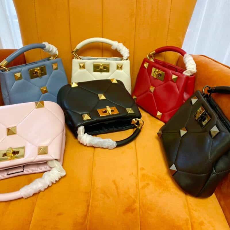 Valentino华伦天奴顶级羊皮大钉系列水桶包0199