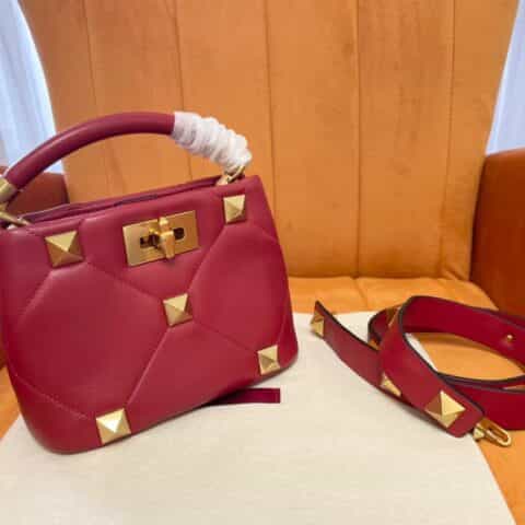 Valentino华伦天奴顶级羊皮大钉系列水桶包0199