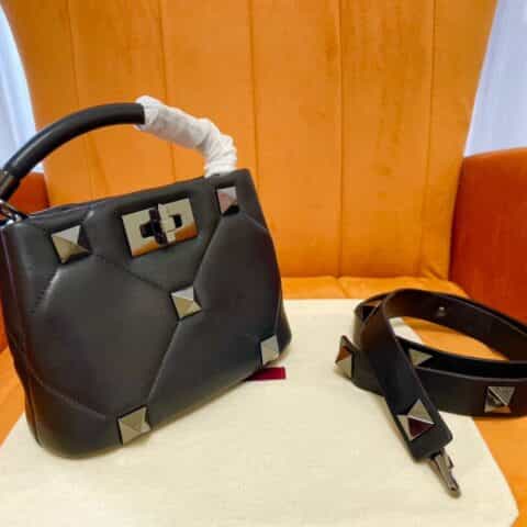 Valentino华伦天奴顶级羊皮大钉系列水桶包0199