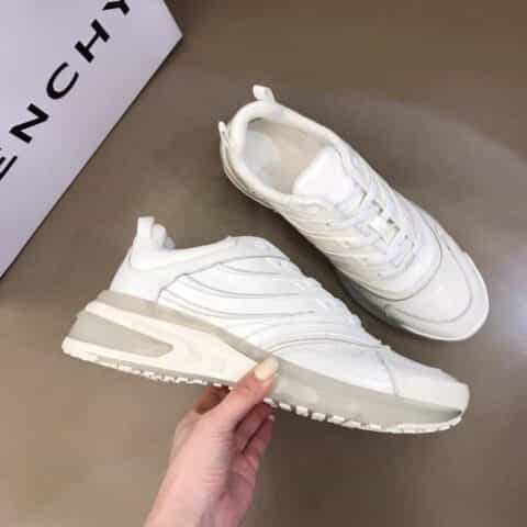 Givenchy纪梵希   2021秋冬新品男士低帮慢跑运动鞋