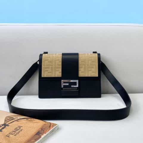 FENDI芬迪小牛皮帆布baguette斜挎包8375