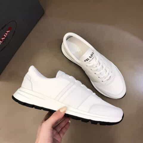 PRADA/普拉达  进口小牛皮搭配透气网布面男士运动系列