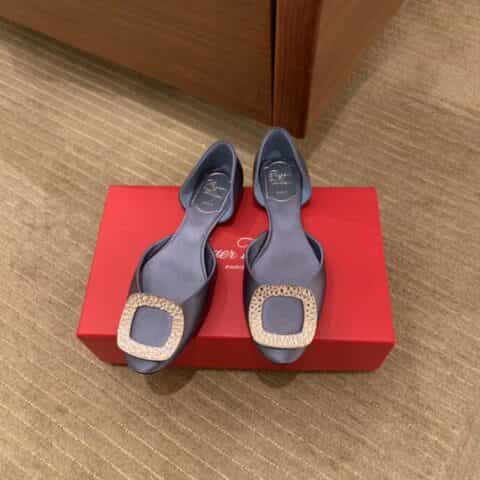 Roger Vivier   RV 经典中空Chips水钻单鞋