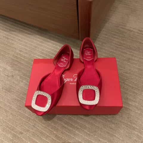 Roger Vivier   RV 经典中空Chips水钻单鞋