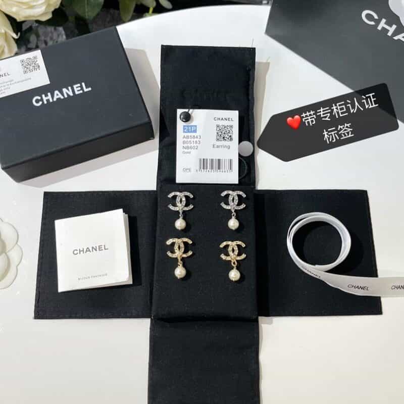 2021新款CHANEL香奈儿双c珍珠耳钉耳环