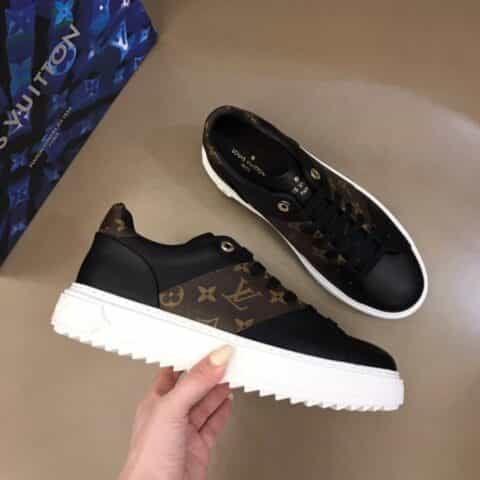 LV/路易威登   进口牛皮材质经典奢牌男士运动休闲鞋
