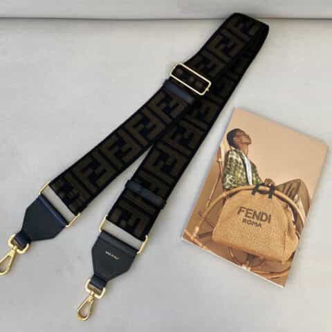 FENDI芬迪FFLogo标志性宽肩带907