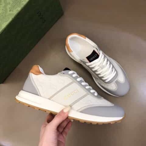 GUCCI古驰    进口压纹小牛皮G家男士GG运动鞋