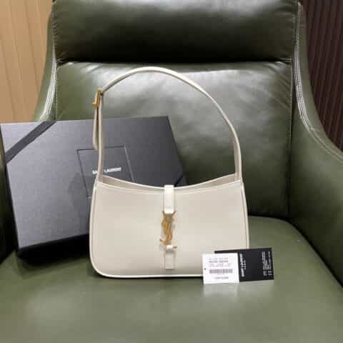 Saint laurent Ysl LE 5 À 7 流浪包腋下包 657228白色