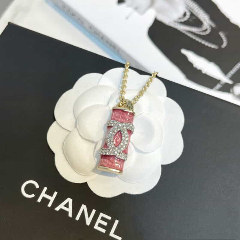 2021新款CHANEL香奈儿双c粉色水晶柱长项链毛衣链