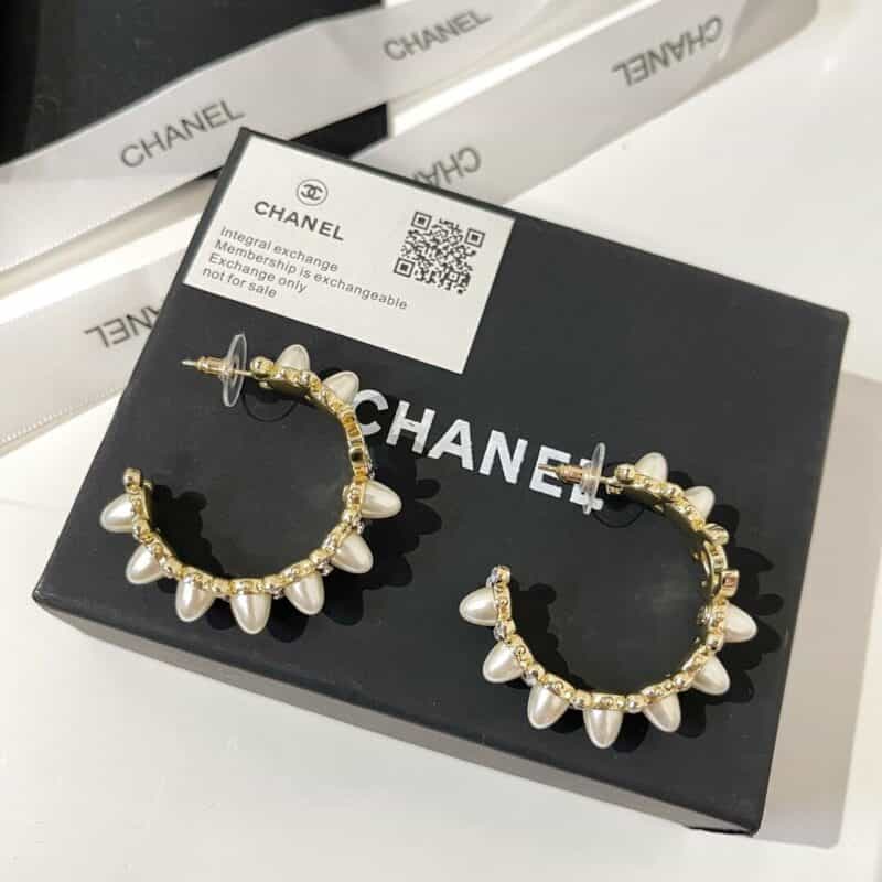 2021新款CHANEL香奈儿双c满钻珍珠耳环耳钉