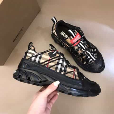 BURBERRY巴宝莉   Vintage 复古格纹棉质面料与尼龙时装秀款 Union 运动鞋