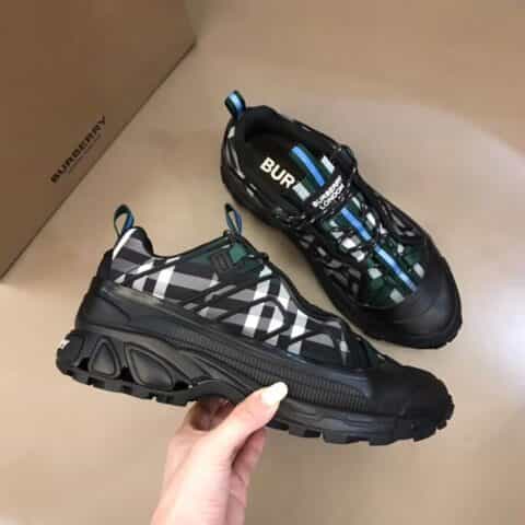 BURBERRY巴宝莉   Vintage 复古格纹棉质面料与尼龙时装秀款 Union 运动鞋