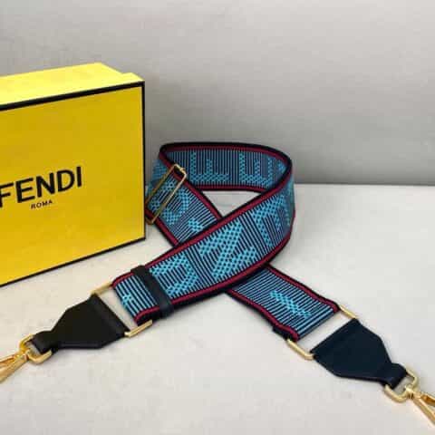 FENDI芬迪字母LOGO标志性宽版肩带908