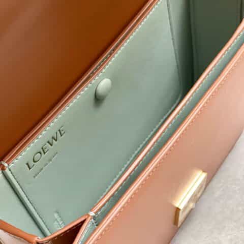 LOEWE罗意威 最新款Goya Bag 小号焦糖色0666