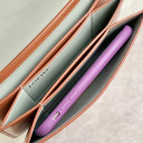 LOEWE罗意威 最新款Goya Bag Mini风琴包 0667焦糖色