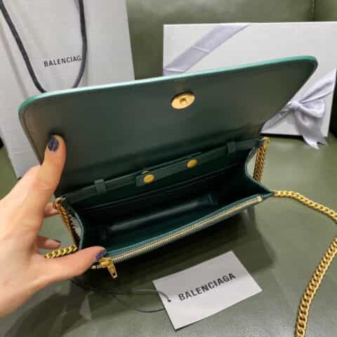 Balenciaga B wallet on chain 豆腐包 593615鳄鱼纹绿色金扣