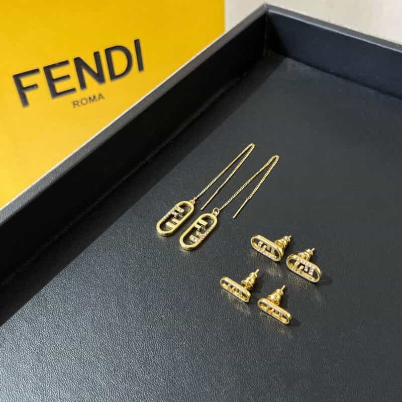 新款 FENDI芬迪F字母耳钉耳环