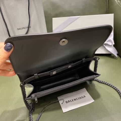 Balenciaga B wallet on chain 豆腐包 593615平纹黑色黑扣