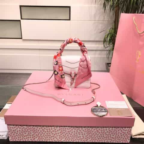 BVLGARI宝格丽意大利小牛皮翻盖包287521